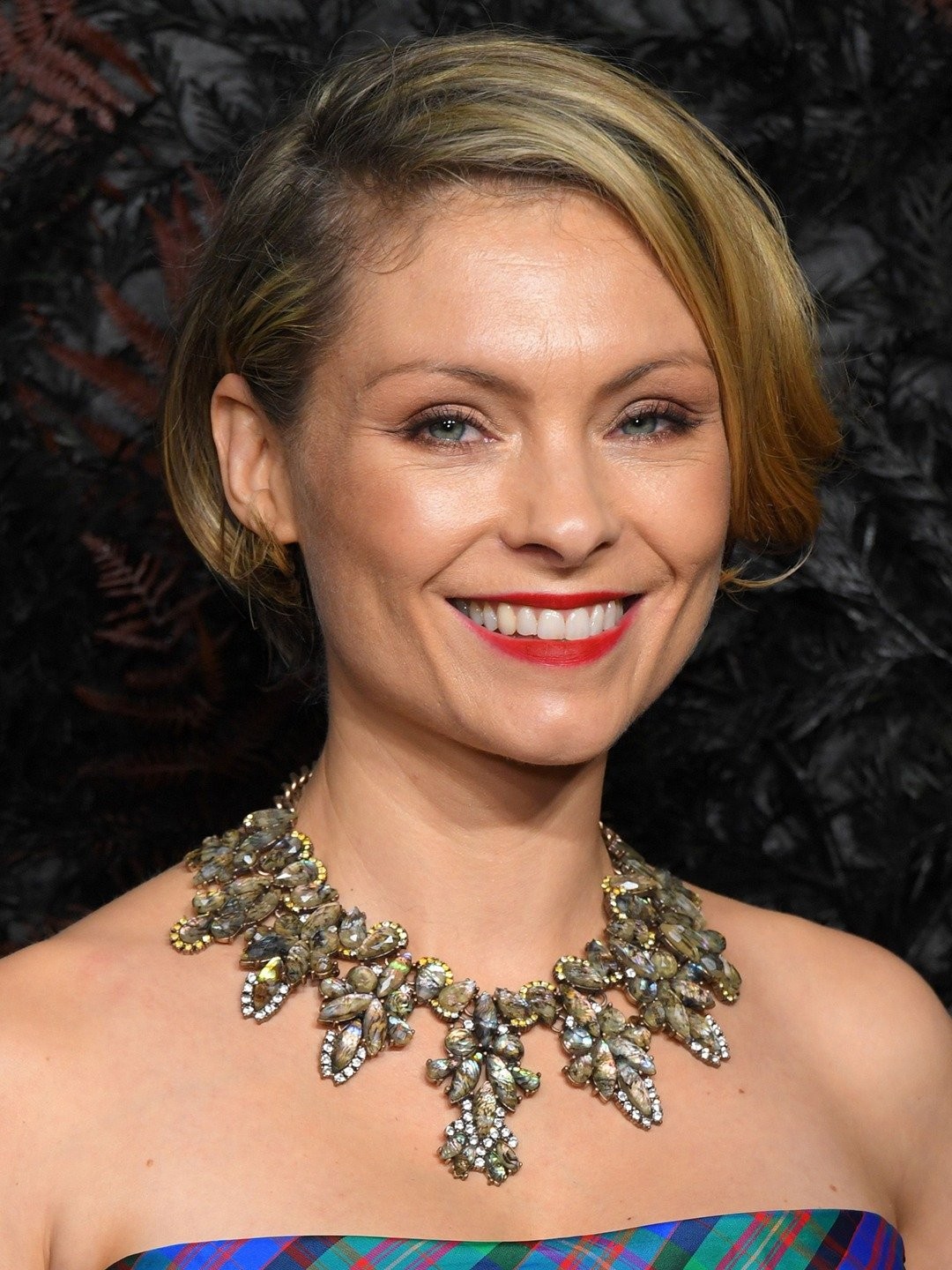 calvyn robertson recommends myanna buring sexy carolyn odwyer add myanna buring sexy image