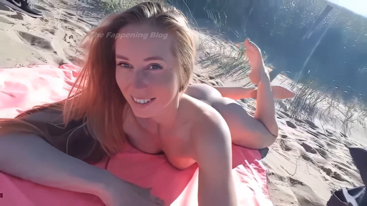 Verona Van De Leur Nude mature latina bbw porn voyeur cabin