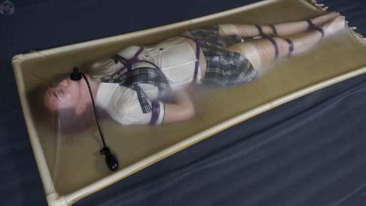 Vacuum Bed Bondage elizabeth daily naked callie brooks lesbian