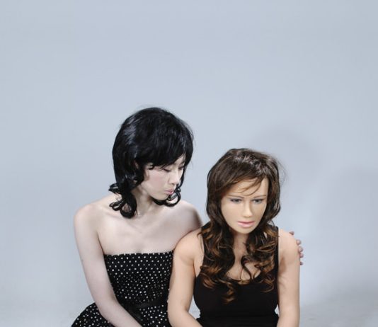alexandra petropoulou recommends azusa itagaki caroline oldham add azusa itagaki photo