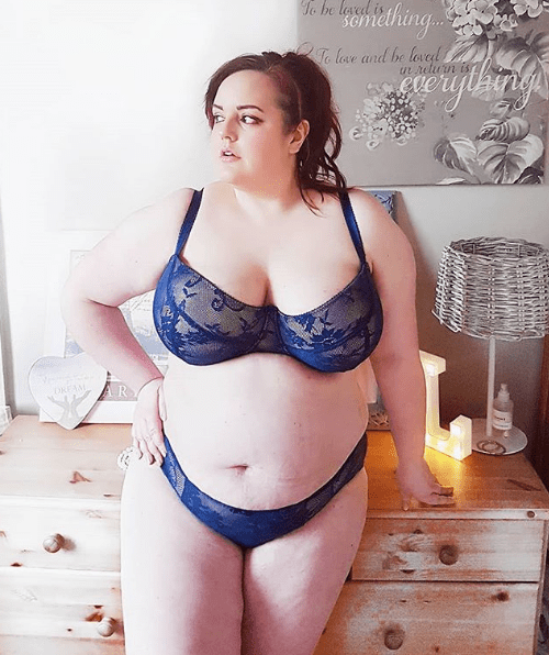 adan salazar add chubby nice tits photo