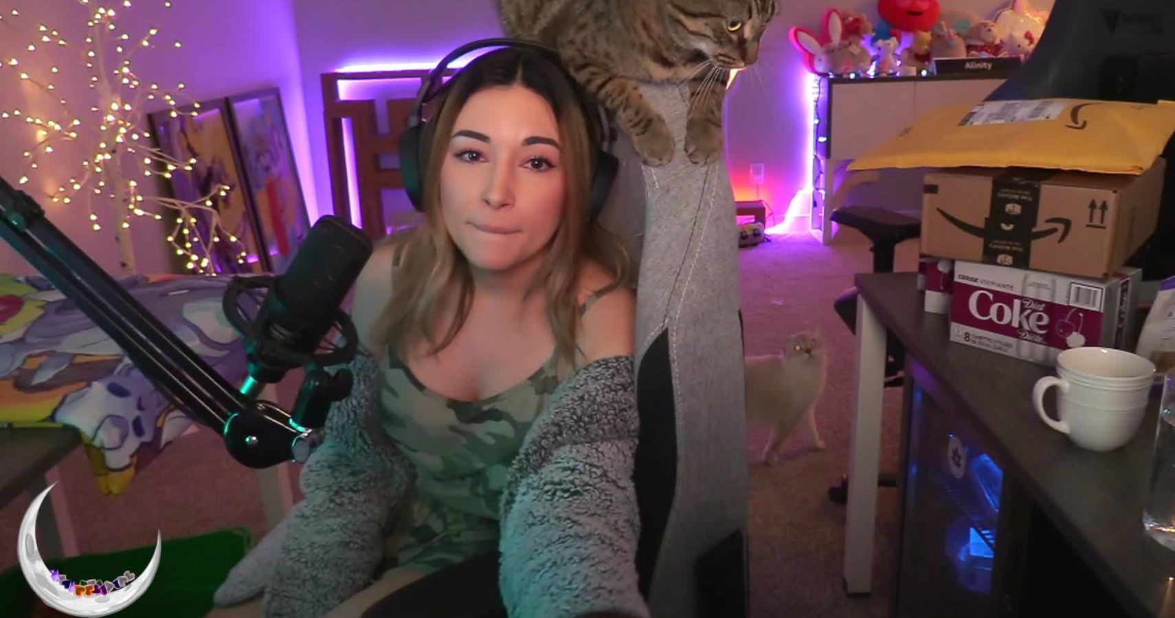 Alinity Naked do the wife bbc 70s porn videos