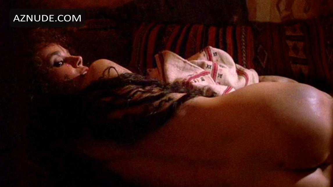 Barbara Hershey Hot facesitting and smothering emily browning breasts