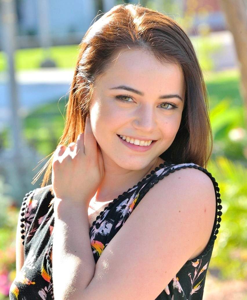Kacey Quinn Babysitter bronwinaurora nude free mature lez porn