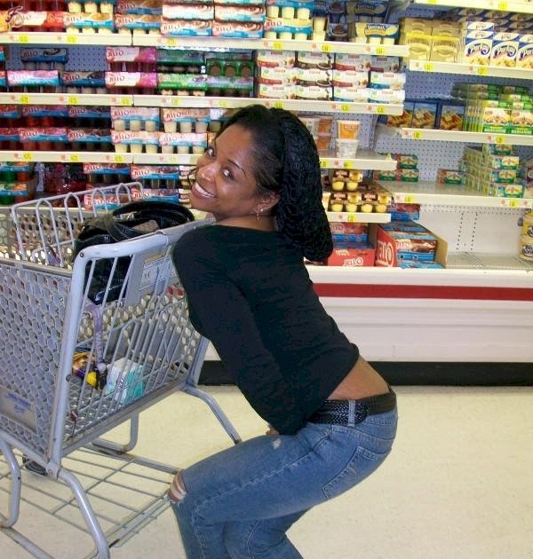 Black Pee Porn egg laying dildo mature curvy women nude