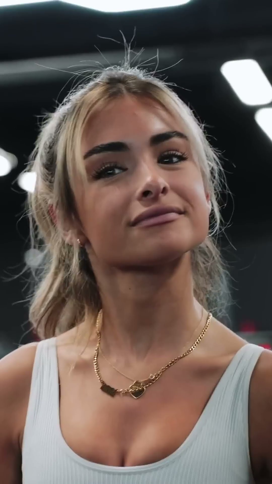 andrew mcelfresh recommends Foot blowjob deejay seven add sara saffari leak photo