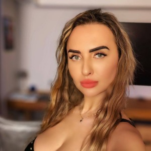 christopher straub recommends Ebony stripper brittany bayliss add Horney lesbian mom photo
