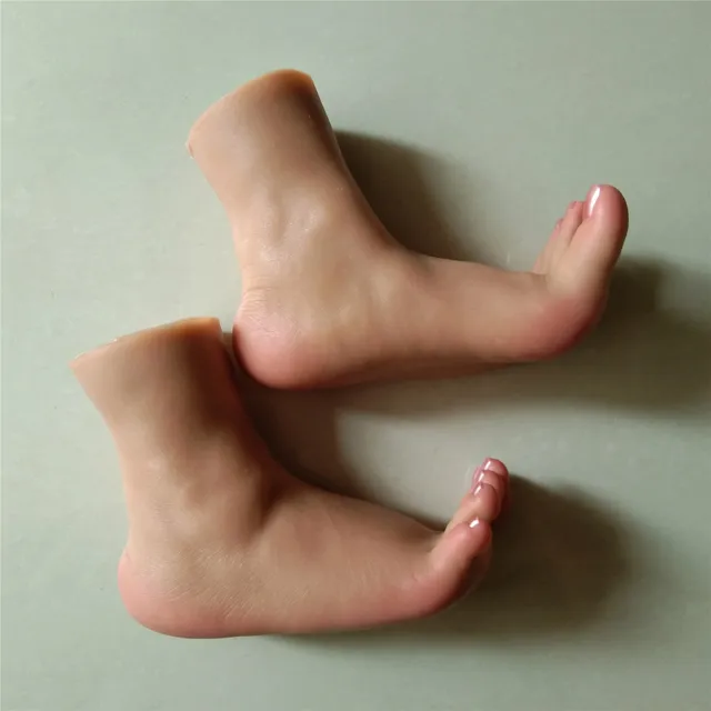 dale knights recommends socks and feet worship darlene enriquez add socks and feet worship photo
