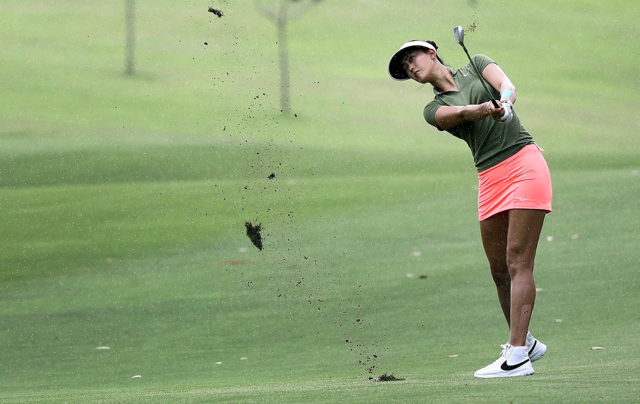 dan frasier add nude women golfers photo