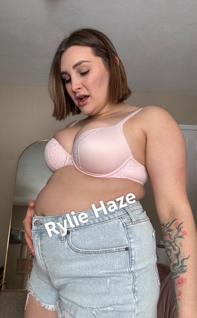 davia rose add rylie haze photo