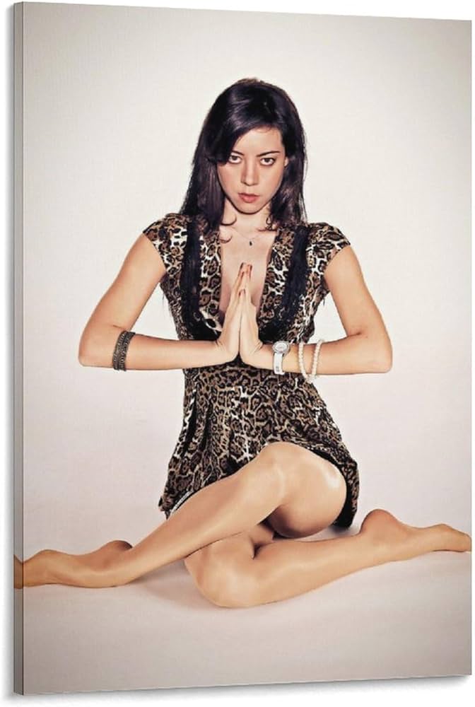 charlie sinclair add aubrey plaza nude pictures photo