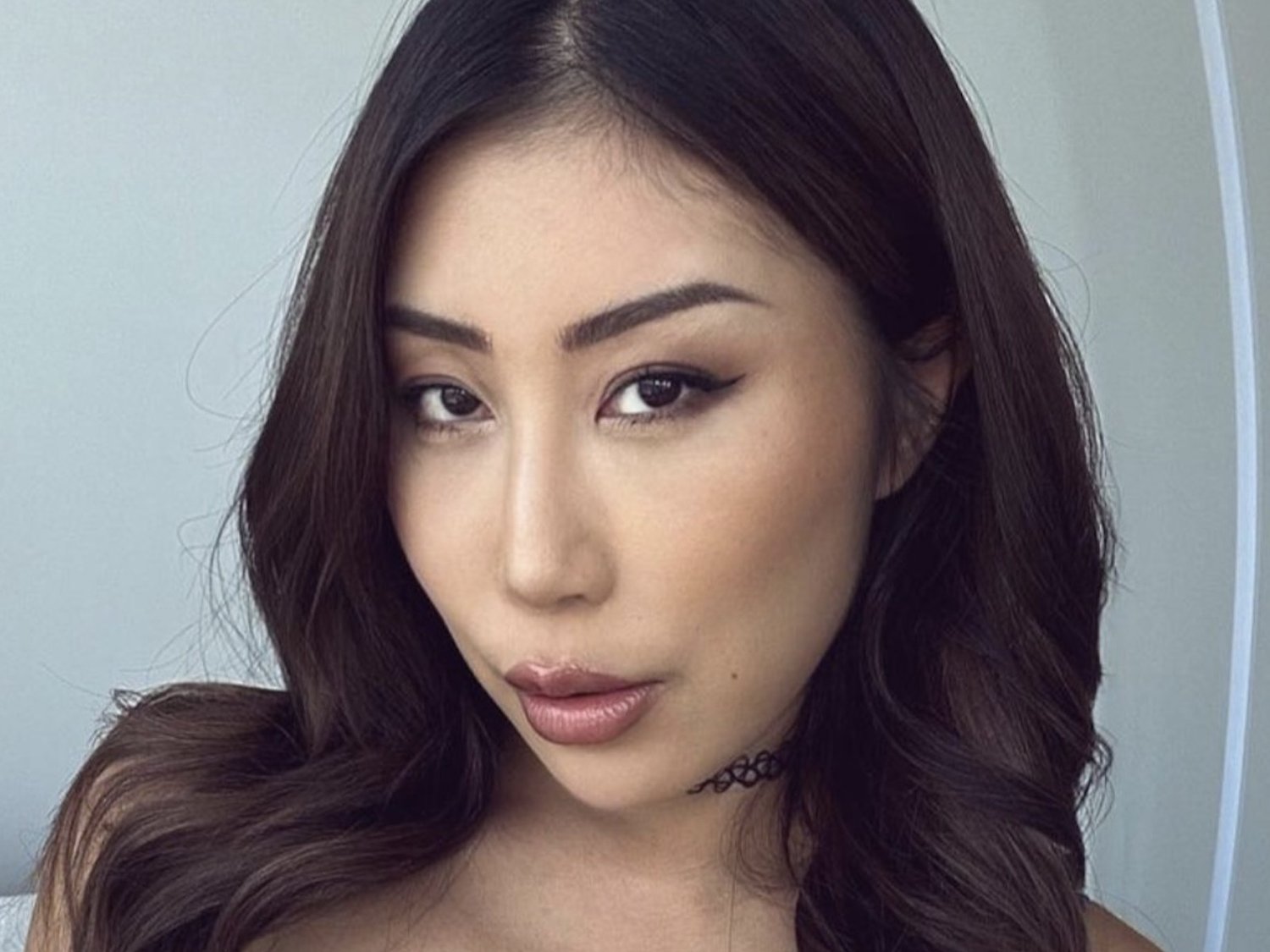 Mina Luxx Nicole Doshi filipina stripping alexis fawx swallow