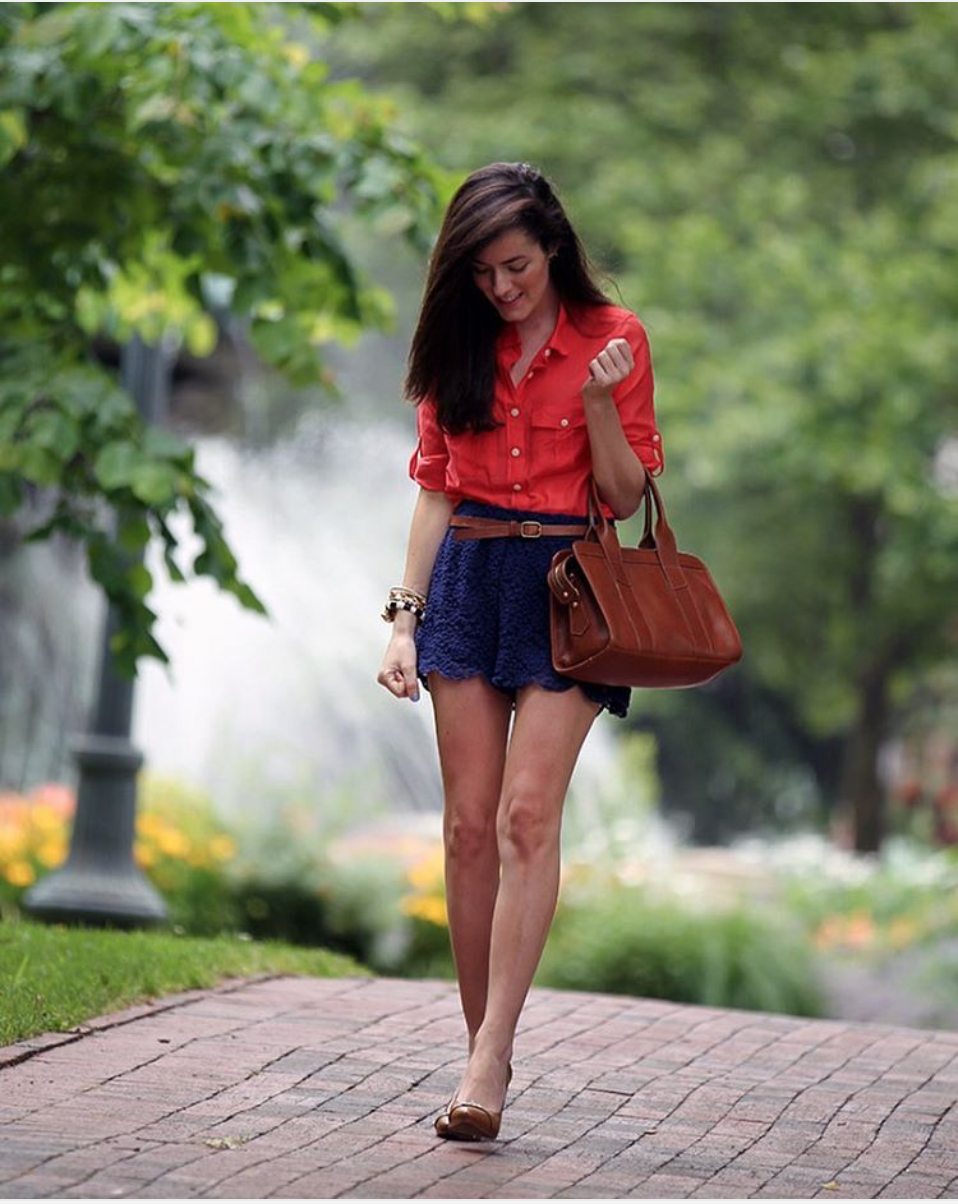 brad lester add sara vickers hot photo