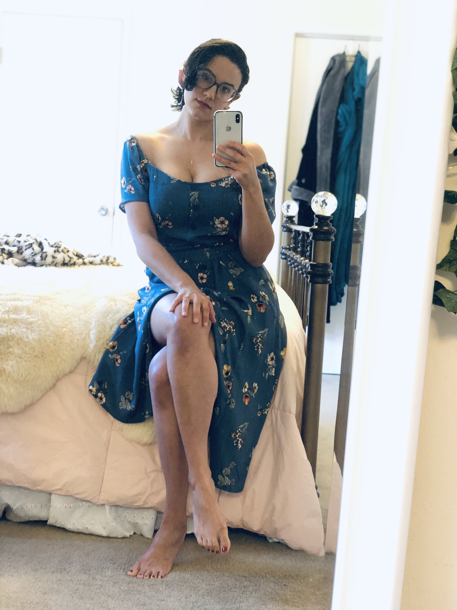 Penny Barber Ella Nova paige spiranac naked picture virtual reality threesome