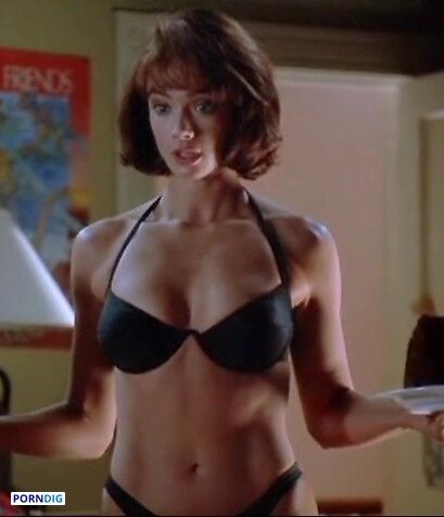 dong cruz recommends naked lauren holly cindy mcalister add Big booty snow bunny photo