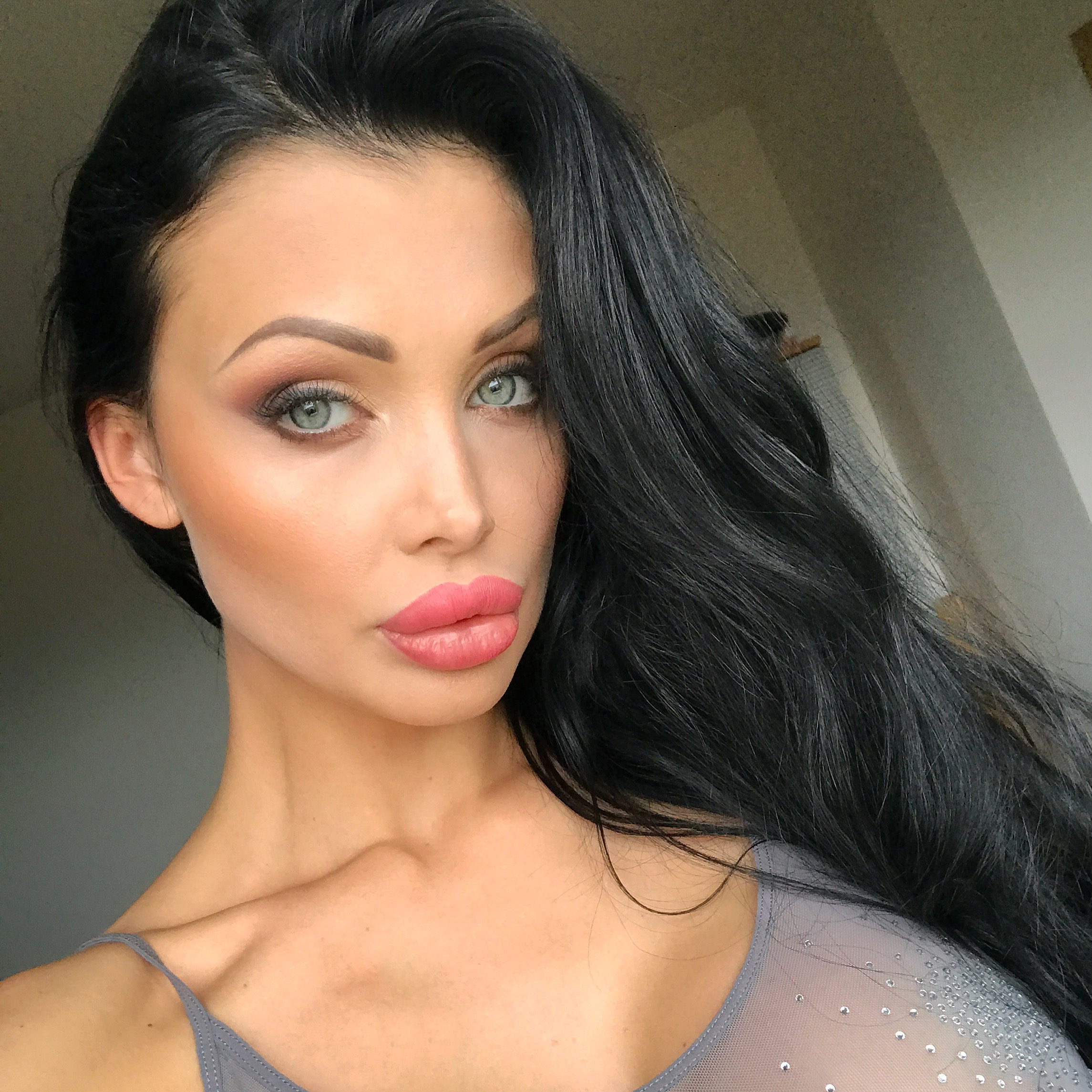 Aletta Live Ocean cute teens striping fitting room voyeur
