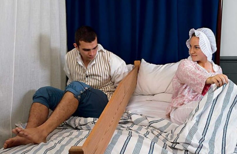 Sharing Bed With My Aunt thailand nude nipple clamps torture
