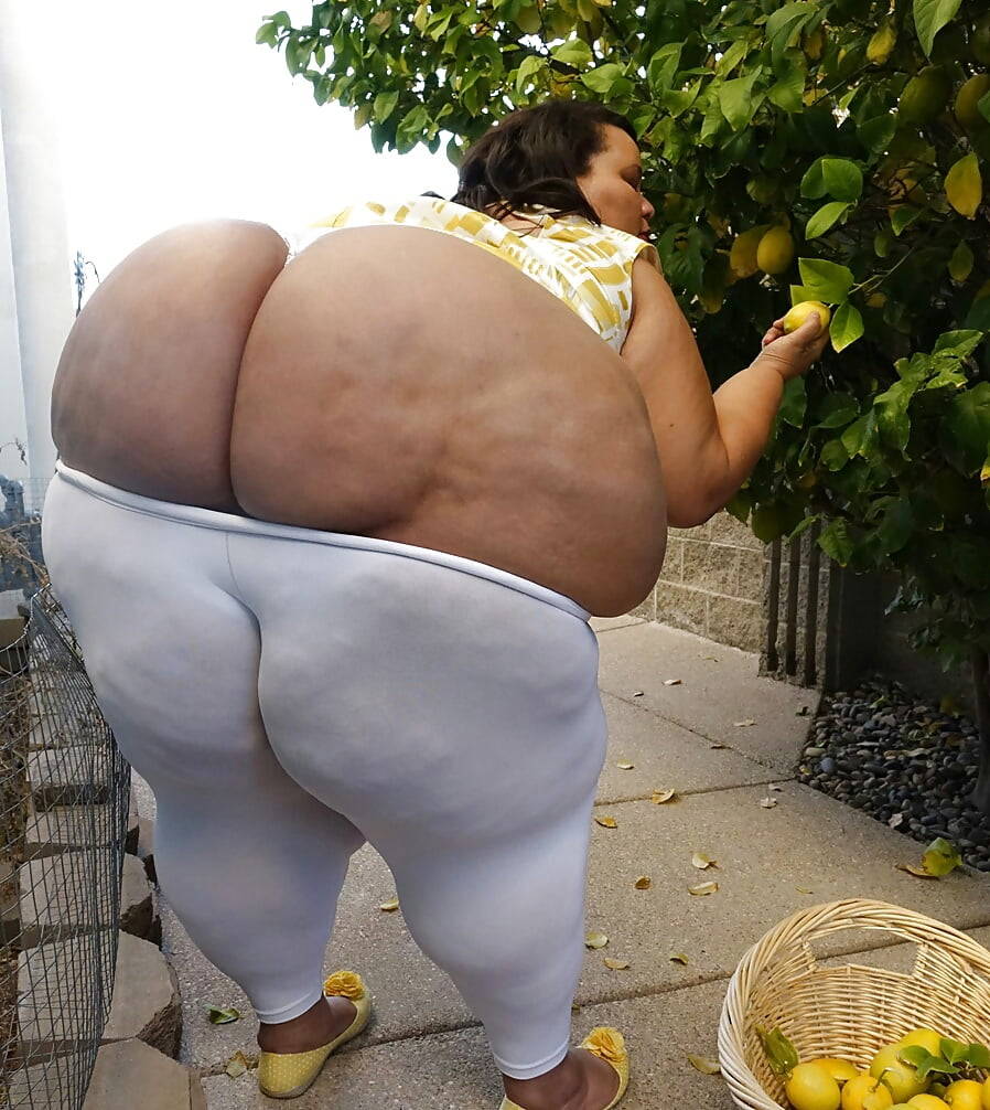 Bbw Asscrack daughterdestruction com stripper blow