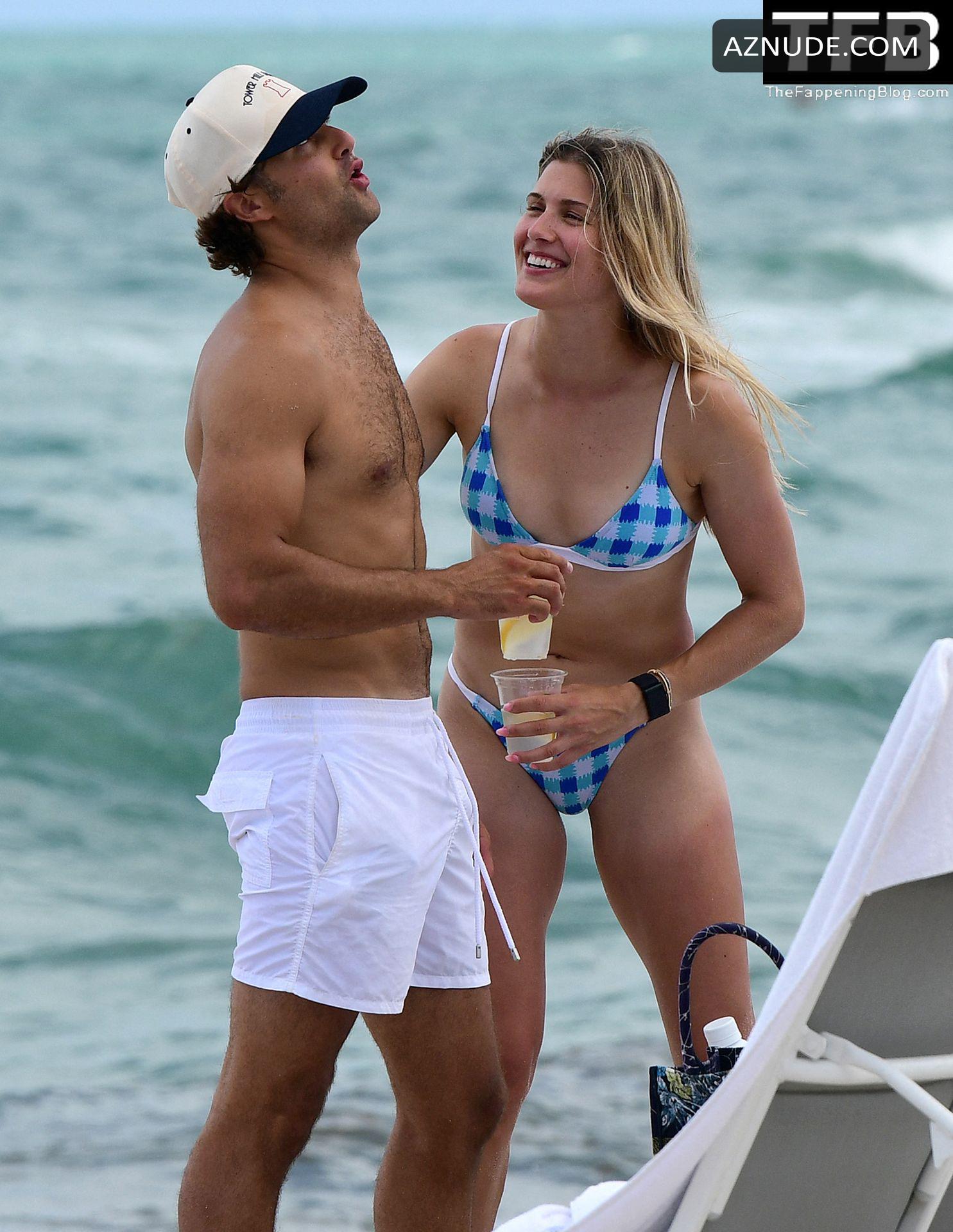 barbara colyer add genie bouchard nude image
