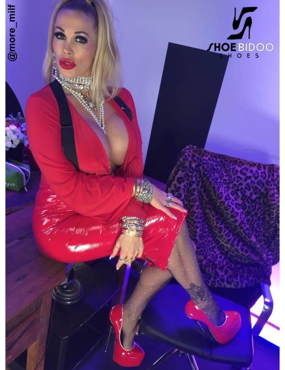 alina cuc add revecca more photo