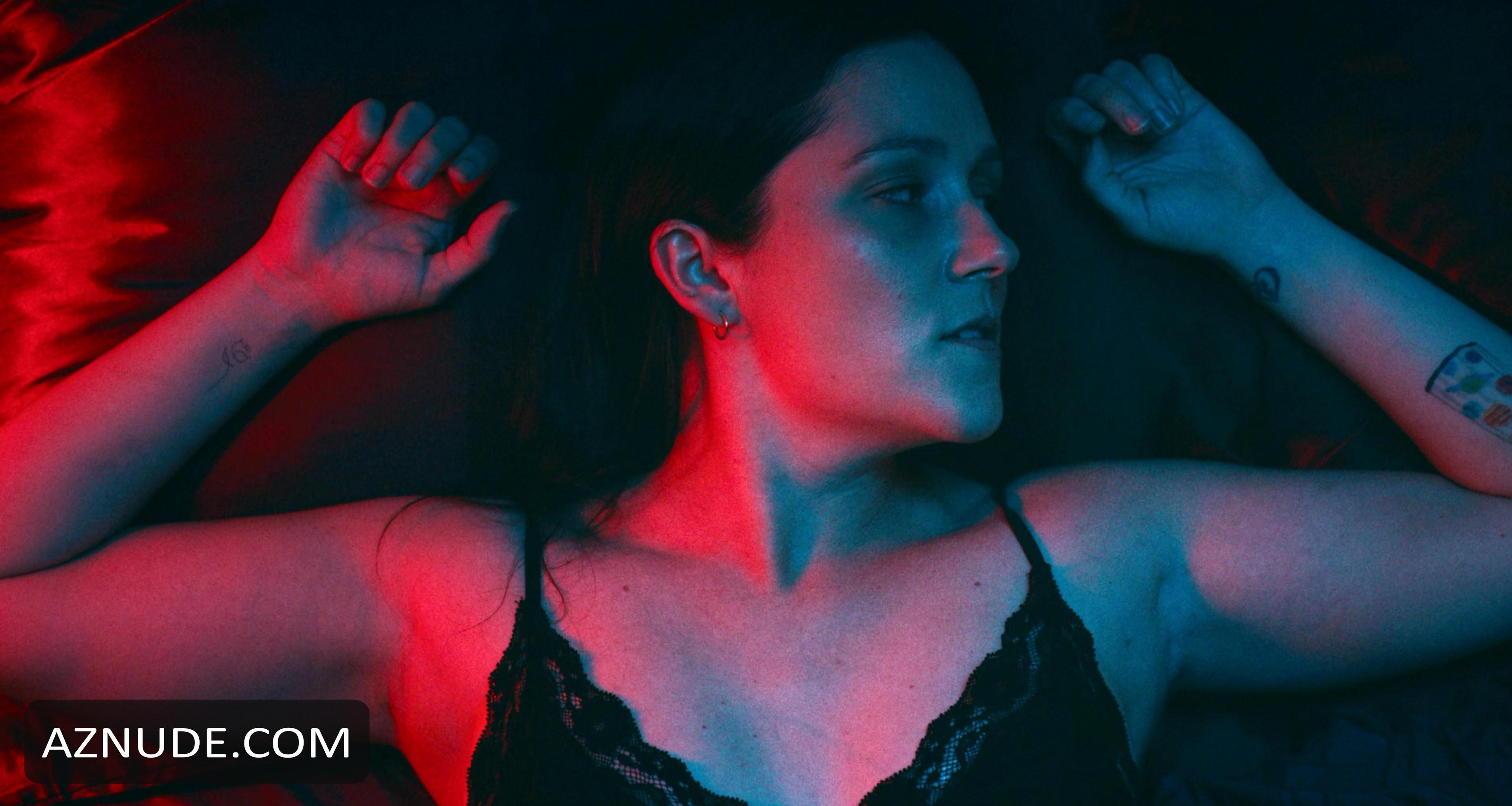 christina love recommends shannon woodward tits chanda santiago add shannon woodward tits photo