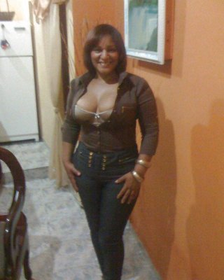 ashley holmstrom recommends Facesitting naked carole iacovelli add milf dominican photo