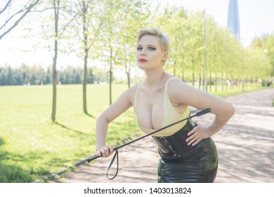 detdeaw khruacosh recommends Liz viscous alan bare add short hair and big tits photo