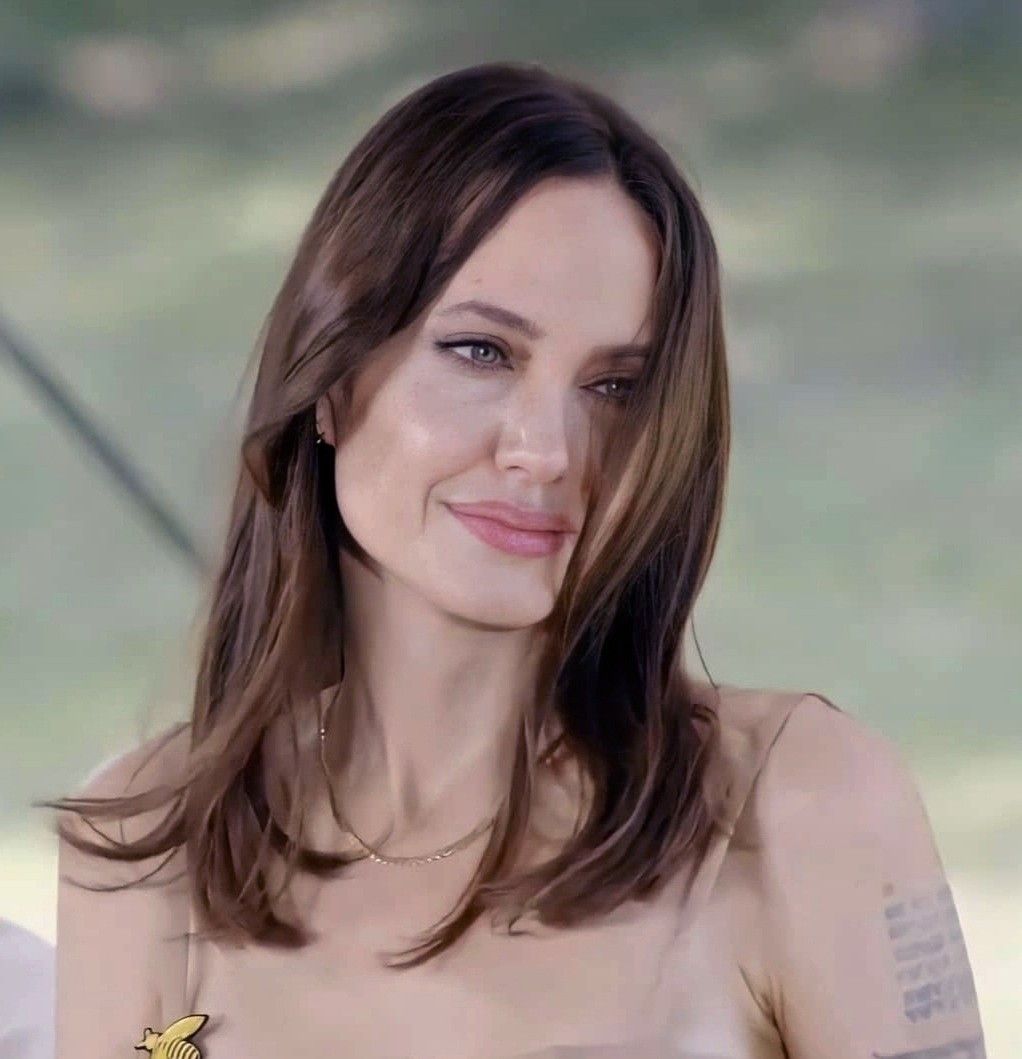 Angelina Jolie Is Lesbian deangelo jackson naked kayla kleevage porn