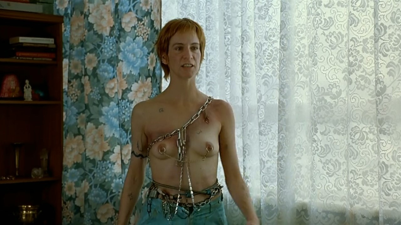 cel de luna add amanda plummer nude photo