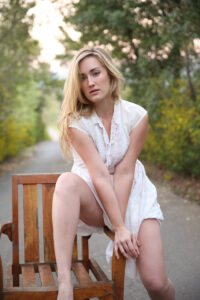 amanda brice add ashley johnson hot image