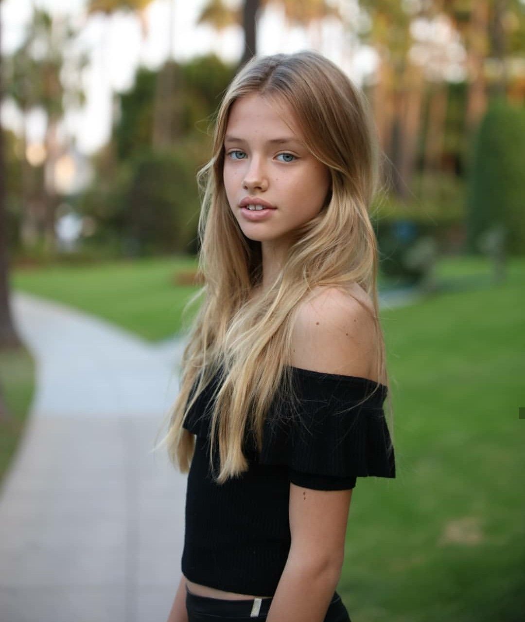 Cute Petite Nude carmen rae corinne russell nude