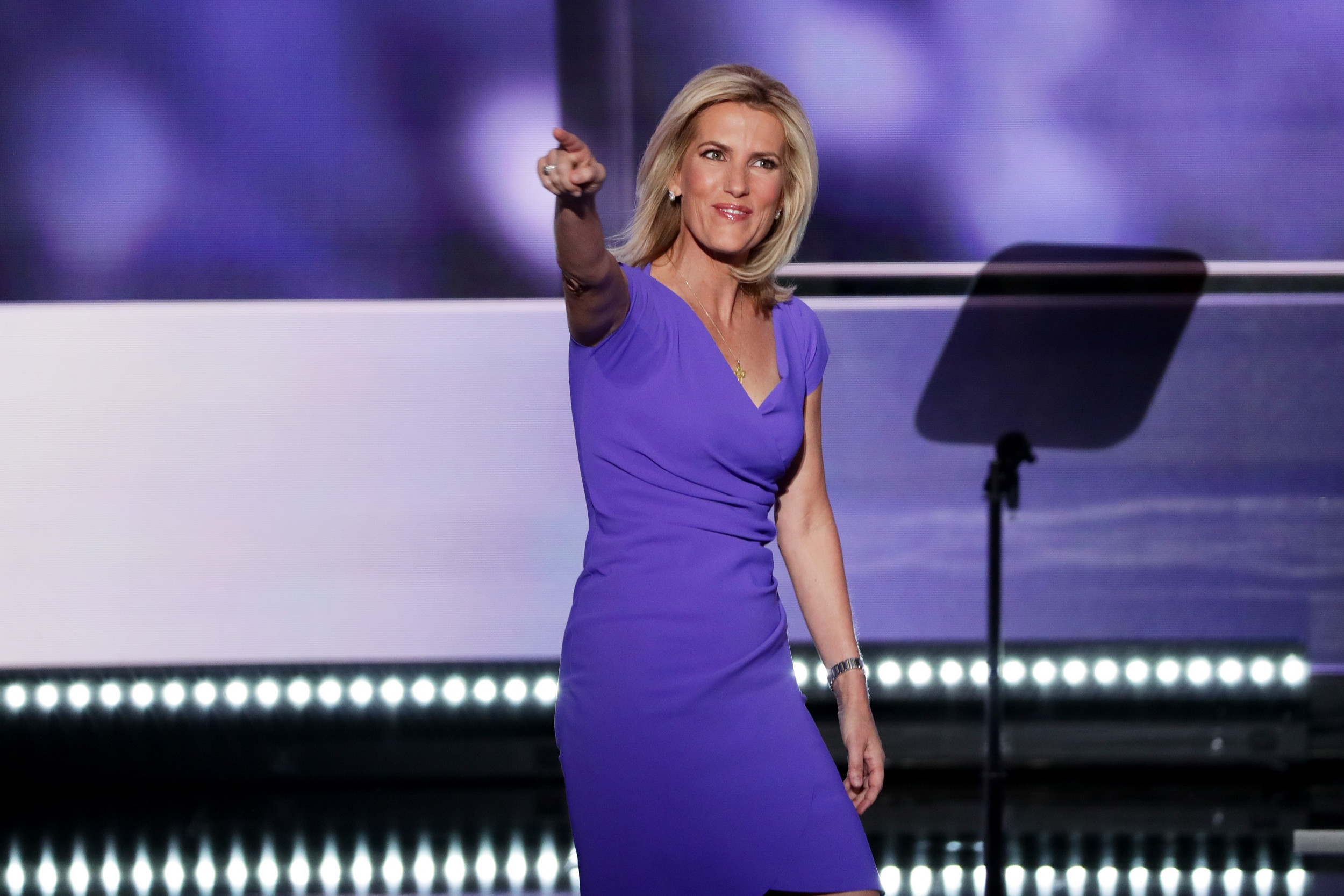 Laura Ingraham Sexy aunt pov porn japanese defloration