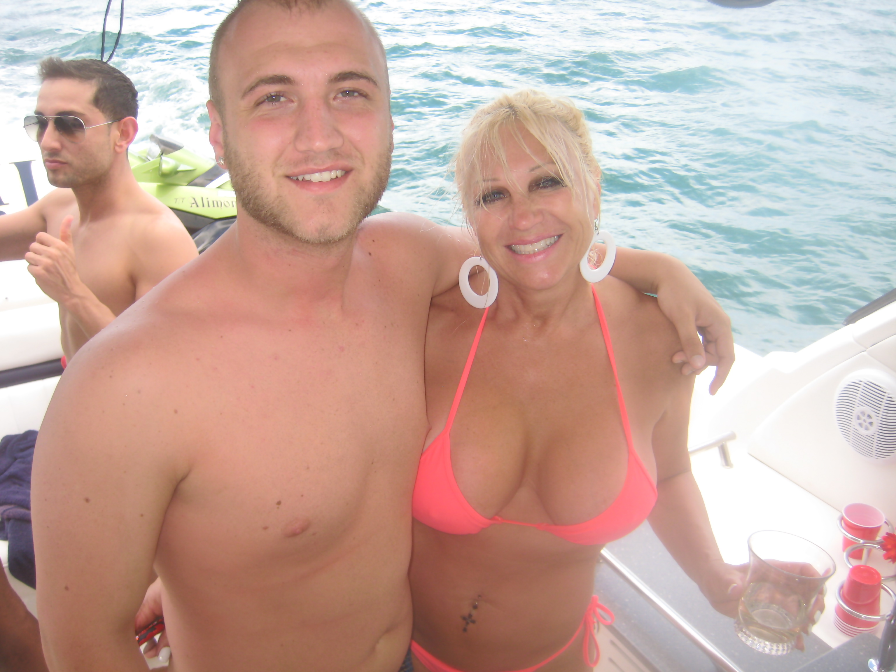 cara pulver add linda hogan naked photo