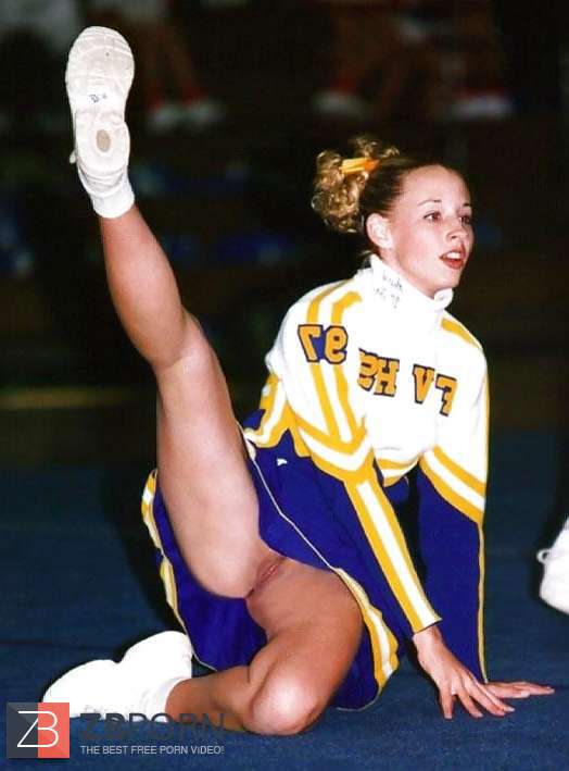 cody kelland recommends upskirts of cheerleaders bt trang add upskirts of cheerleaders image