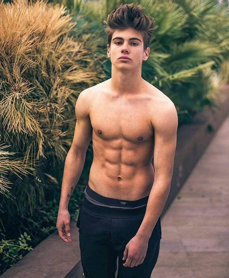 69 Twinks peliculas po rno emily willis uncle