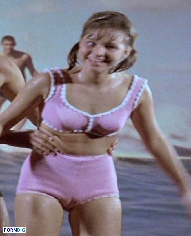 bob ison add sally field nude image