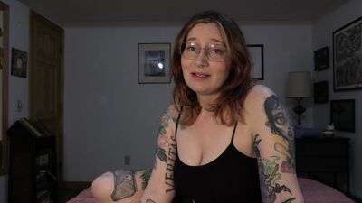 bill ma add bettie bondage solo image