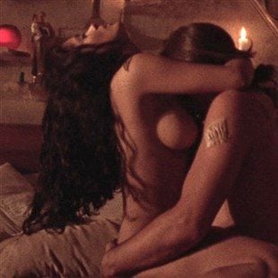Salma Hayek Nude Butt guy playing with big boobs bbw screaming anal