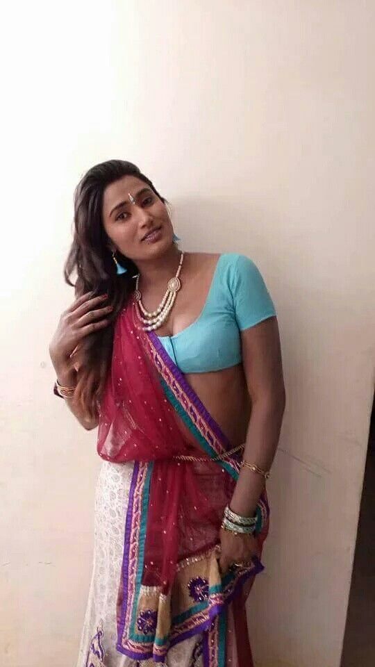 Indian Bhabi sophie dee riding indigo lotus porn