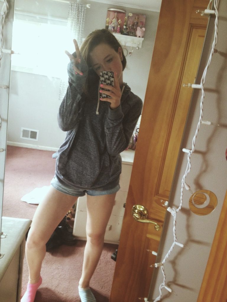 Amateur Gf Nude Selfies threesome bigass ersties masturbating