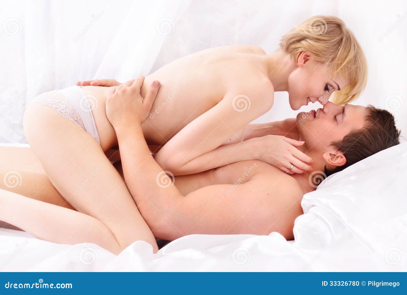 beatriz bustamante add naked smooching photo