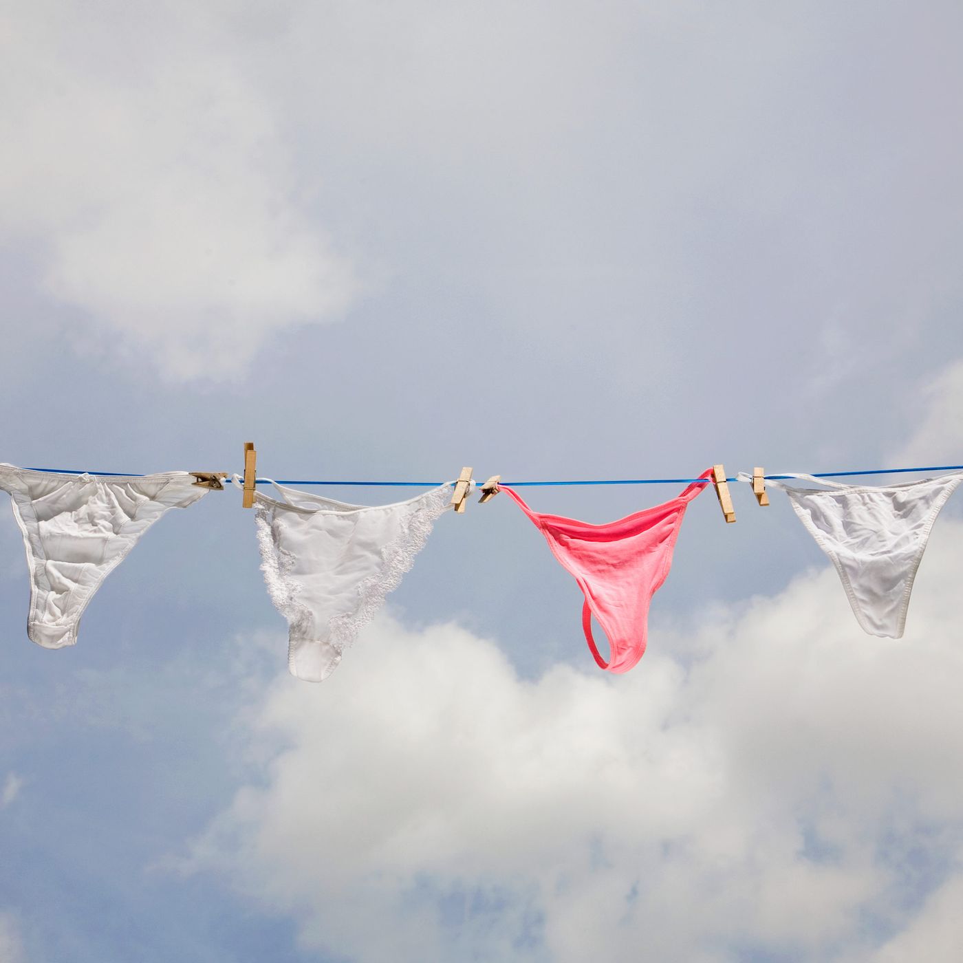 brett ferguson recommends Lauren cohan naked christa pearson add sleeping sister in panties photo