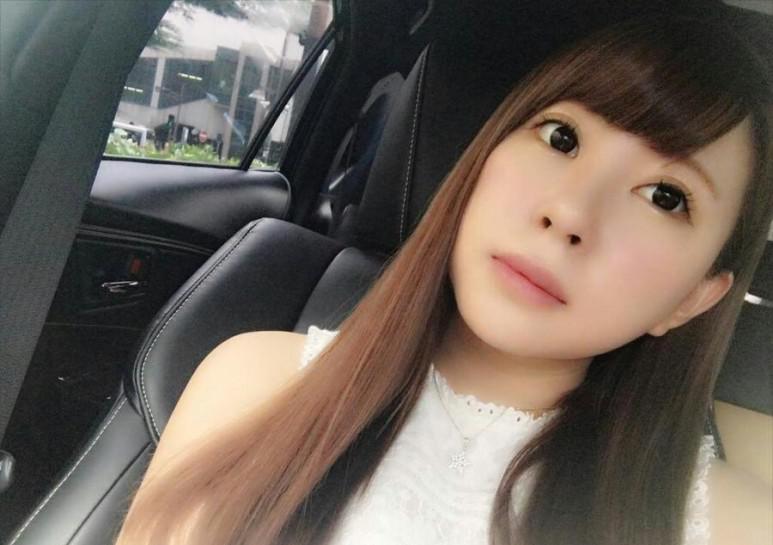 Aisaka Haruna bottomless models flowers and snake zero