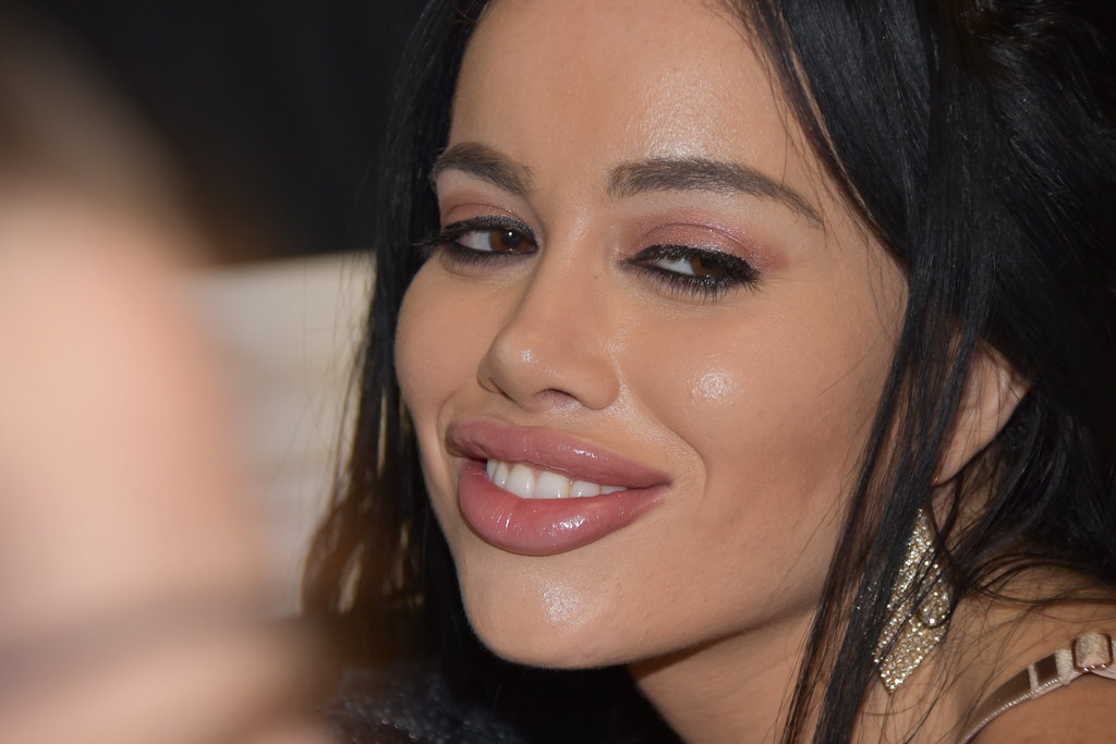 arti majithia recommends victoria june lips dewight mitchell add victoria june lips photo