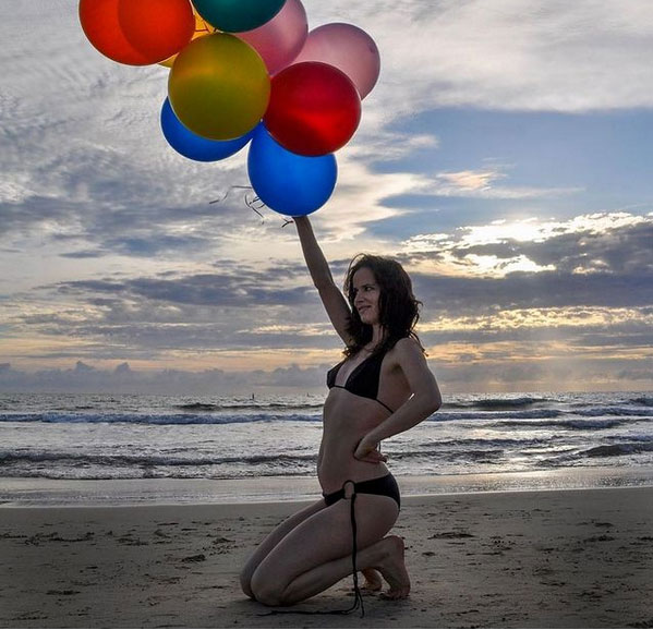 colleen middleton recommends juliette lewis bikini debbie valladares add juliette lewis bikini photo
