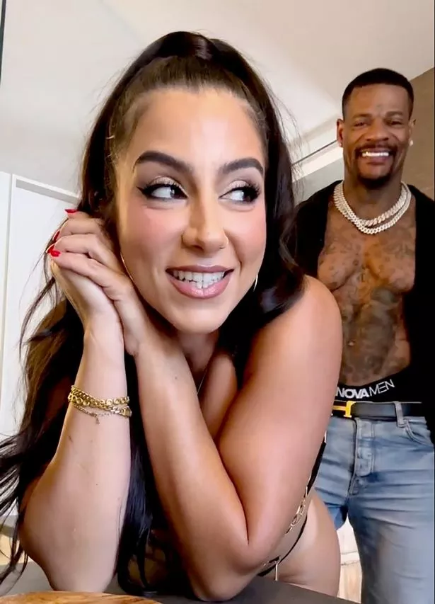 anika zimmermann recommends jason and lena porn dennis mclaughlan add Olivia munn leaked nudes photo