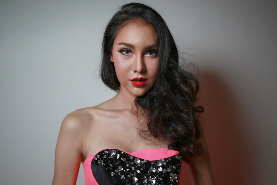 david t james recommends tgirl network deseree salvador add tgirl network photo
