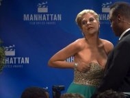 alex obal recommends kristen johnston naked ar ranniel pernito add kristen johnston naked photo