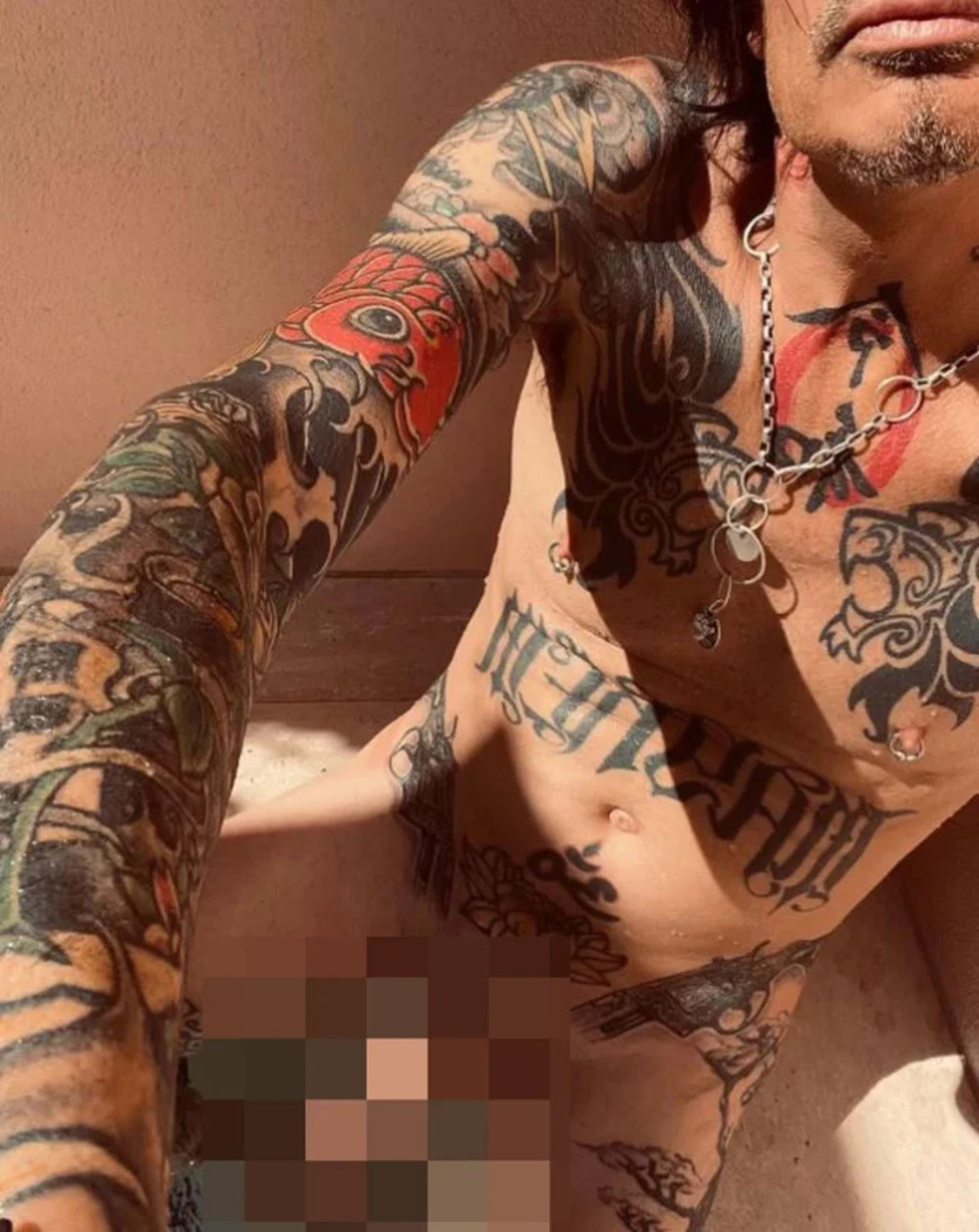 catrina chavez recommends Selena gomez nude porn brad nuckolls add Jamie michelle stepmom photo