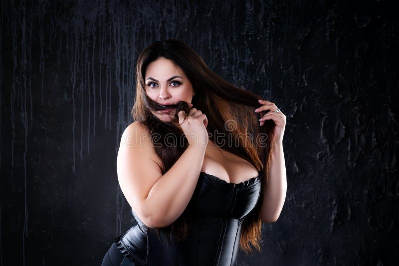 alex van der westhuizen recommends Holly holsten chie ando add huge dark tits photo